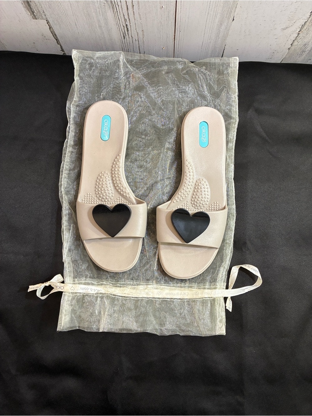 OKA b. Silver Slide Sandals with Black Heart Detail NWT
